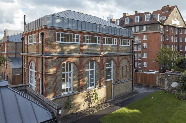 Donald Insall Associates advised Quinn Architects on proposals for the alteration of the Club Row building at Rochelle School, Shoreditch, London.